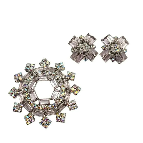 Silver Tone Lt Pink Purple Aurora Borealis Rhinestone Earring Pin Brooch Set VTG - Picture 1 of 5